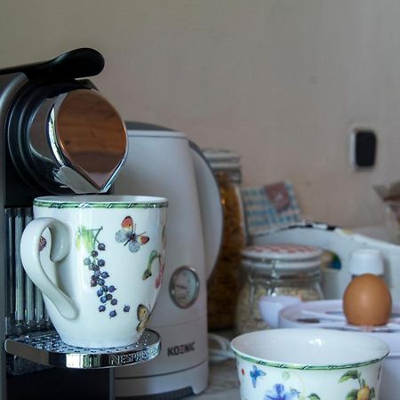 B&B Charming Farmhouse Prinsenbeek Экстерьер фото