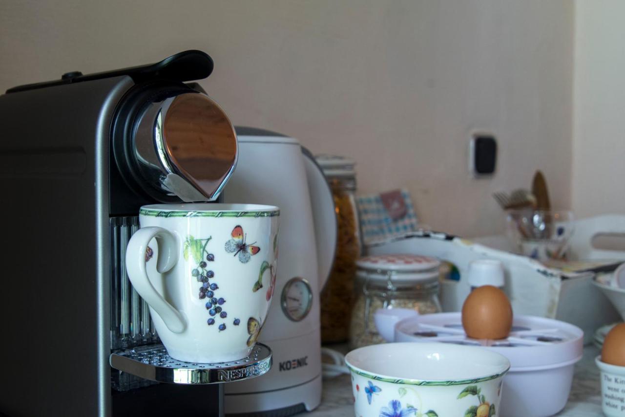 B&B Charming Farmhouse Prinsenbeek Экстерьер фото