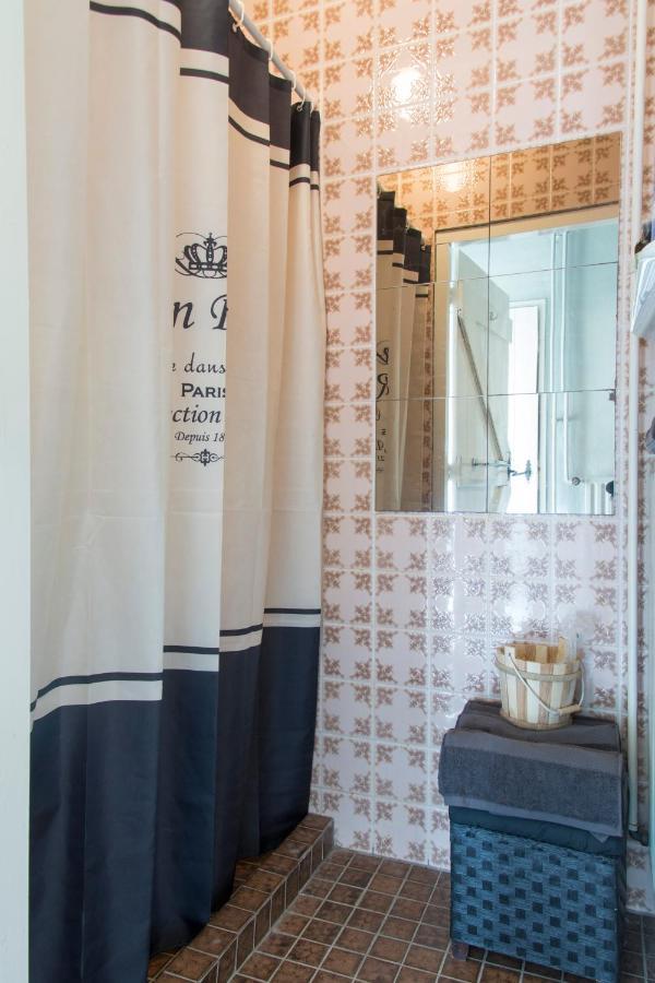 B&B Charming Farmhouse Prinsenbeek Экстерьер фото